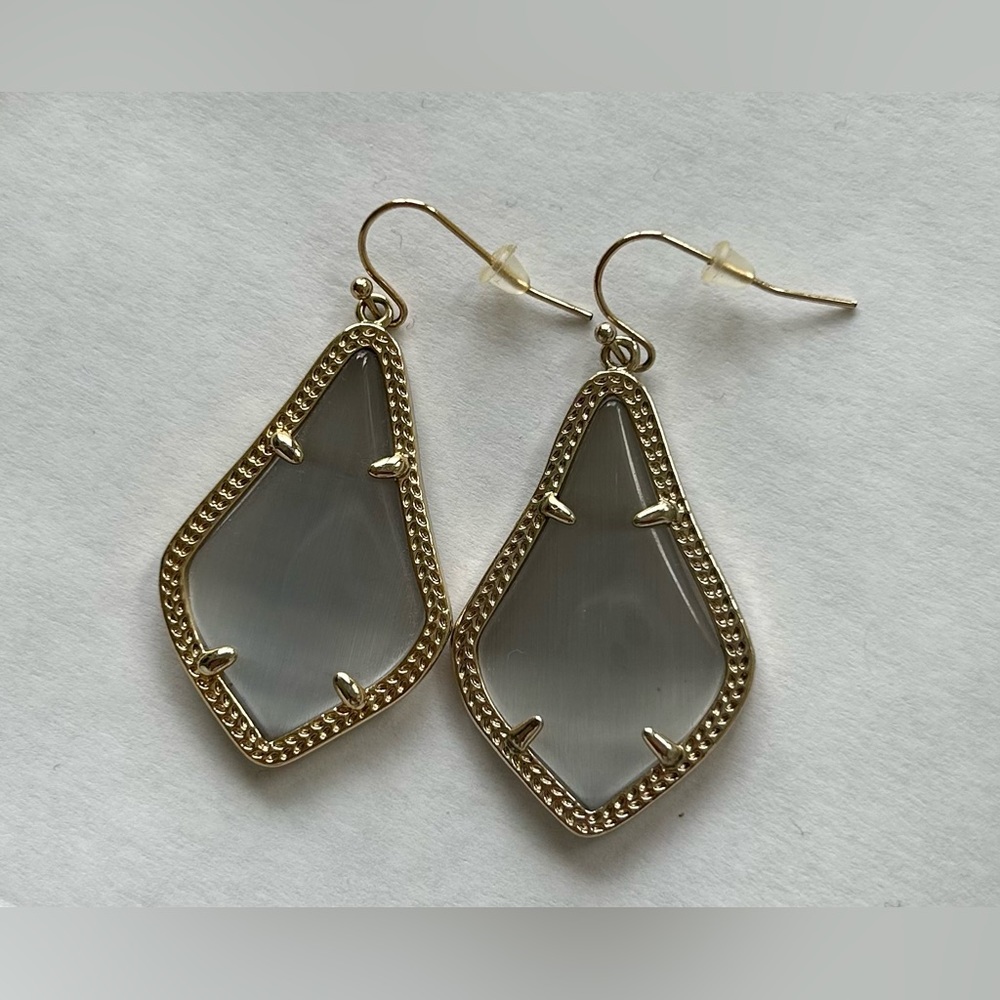 Kendra Scott Earring